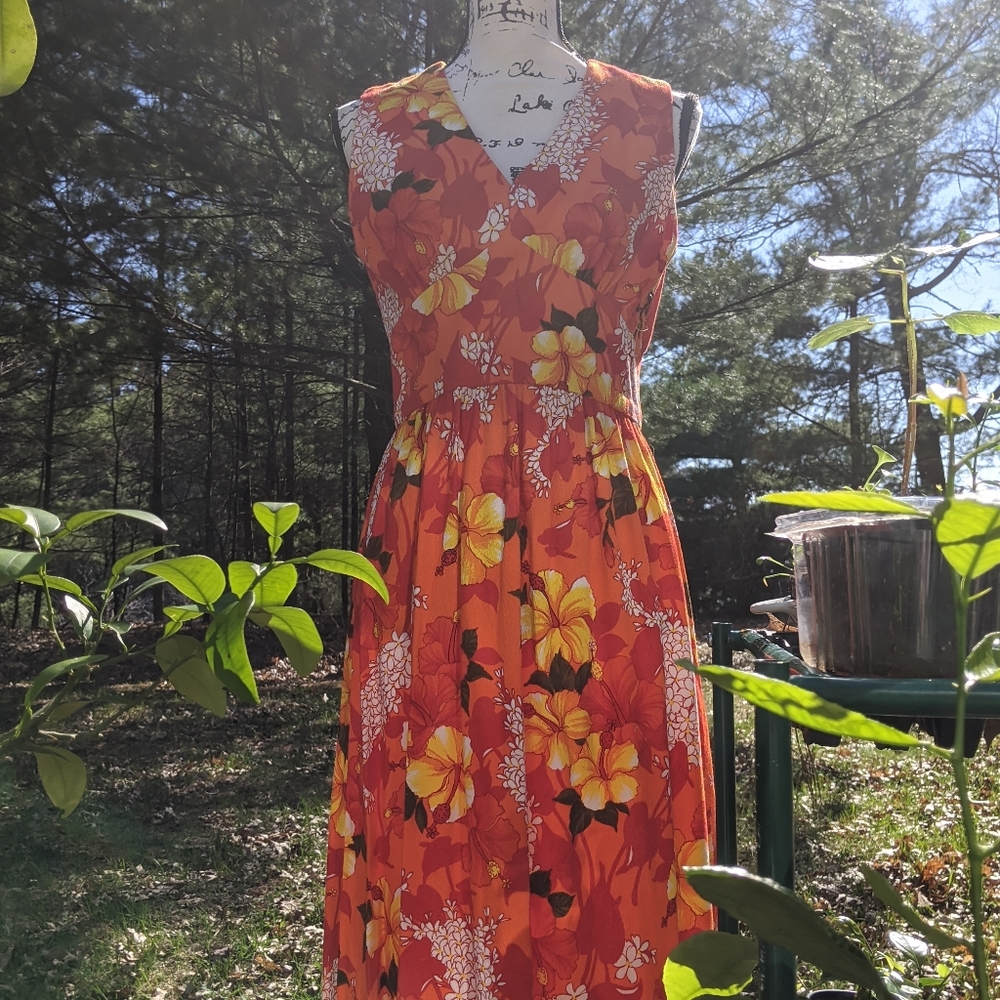 The Sample Shop Waikiki maxi dress size 6